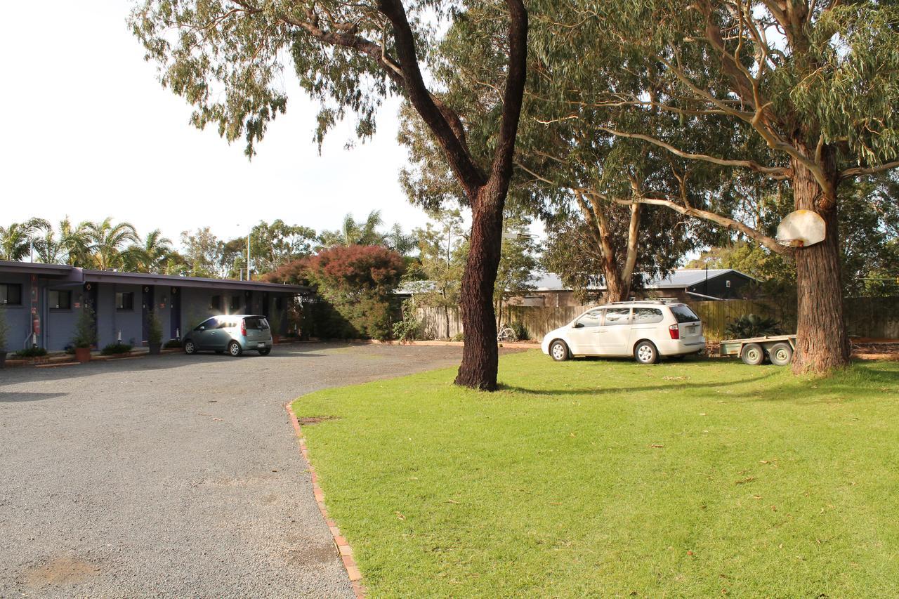 Inverloch Motel Kültér fotó